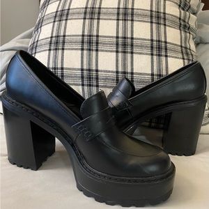 Steven Madden Kansas Loafers size 9